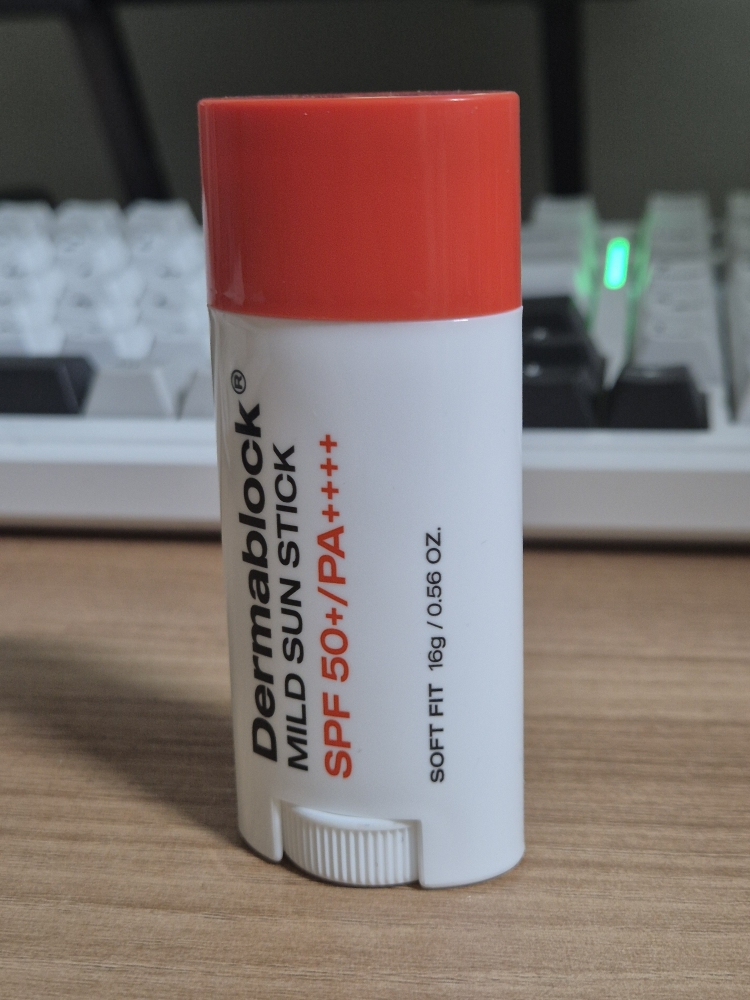 더마블록 (Dermablock®) 마일드 선스틱 [SPF50+/PA++++] review image