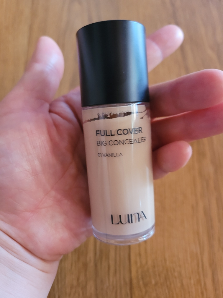 LUNA Corrector de larga duración Full Cover Big [SPF27/PA++] [1 Vainilla] [1 tono review image