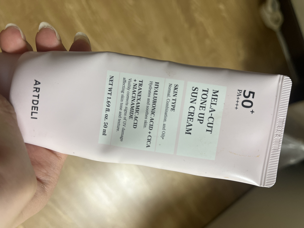 ARTDELI Mela Cut Tone-Up Sun Cream [SPF50+/PA++++] review image
