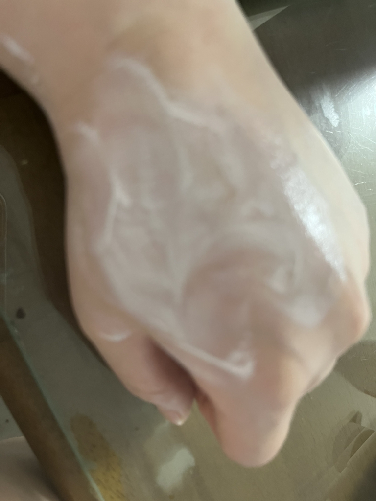 후시다인 (Fusidyne) 더마 트러블 징크 카밍 선크림 [SPF50+/PA++++] review image