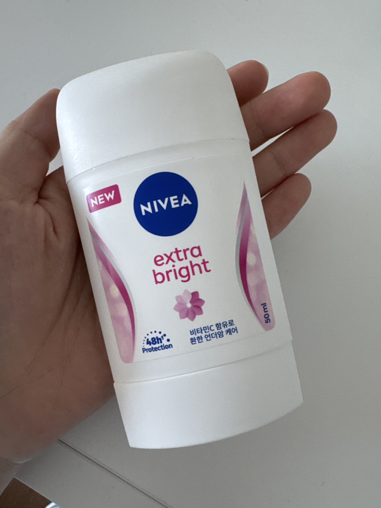 니베아 (NIVEA) 데오드란트 스틱 [엑스트라브라이트] review image