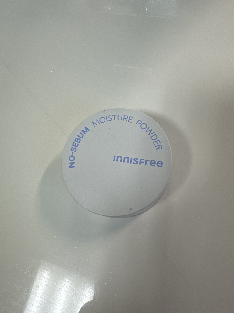 이니스프리 (INNISFREE) 노세범 모이스처 파우더 review image