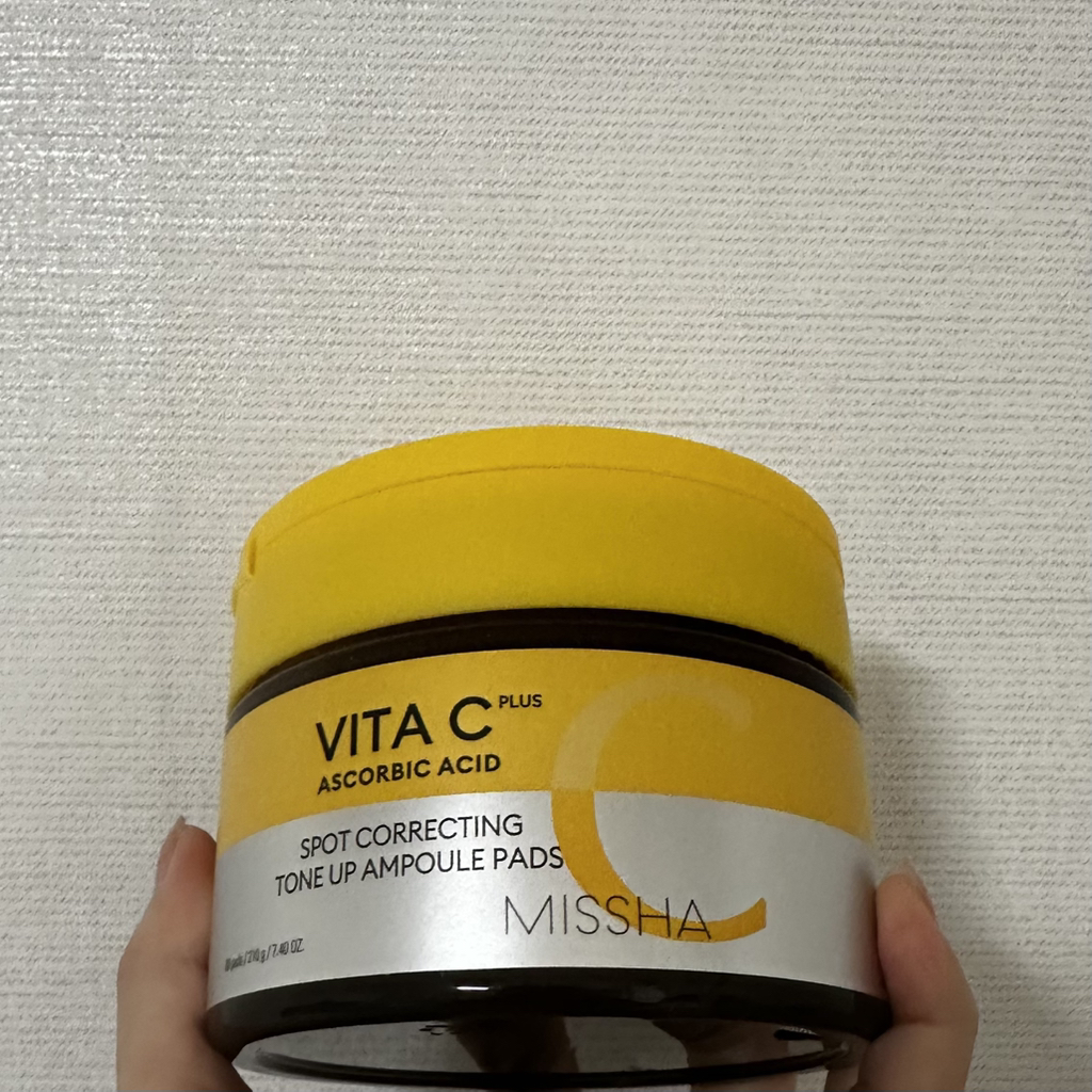 미샤 (MISSHA) 비타씨플러스 잡티씨 톤업 앰플패드 review image