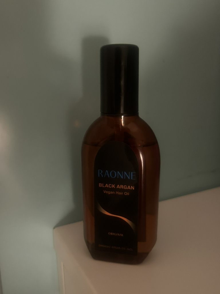 라온느 (RAONNE) 블랙 아르간 오일 헤어 에센스 review image