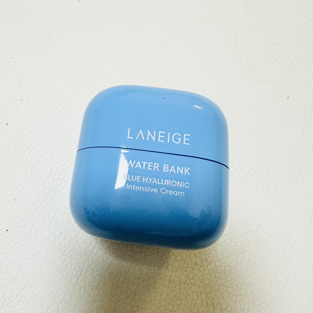 水库蓝色玻尿酸保湿霜的真实用户使用照片