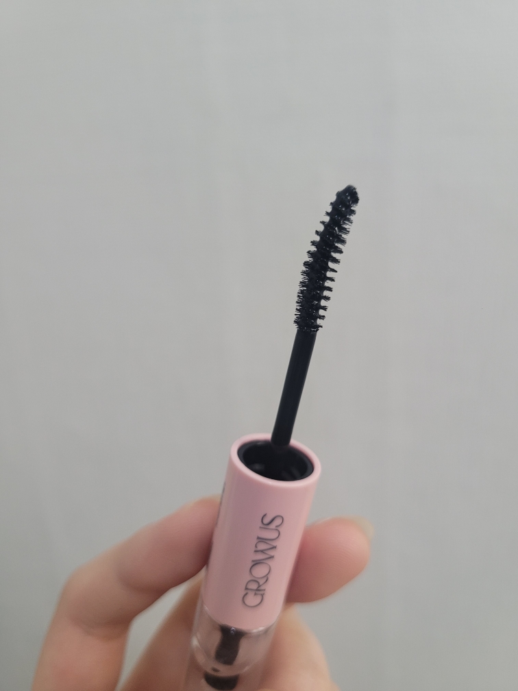 그로우어스 (GROWUS) 롱래스팅 클리어 앤 틴팅 2IN1 래쉬세럼 review image