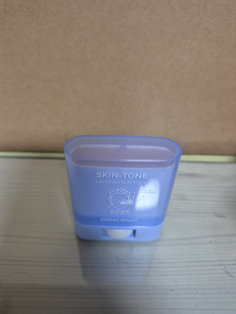 두잉왓 (DOINGWHAT) 스킨톤 레이어링 선스틱 [SPF50+/PA++++] review image