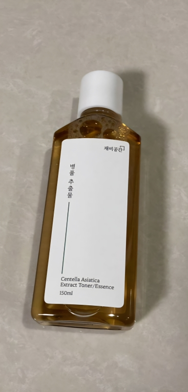 植物性化妆水 [金钱草提取物]的真实用户使用照片