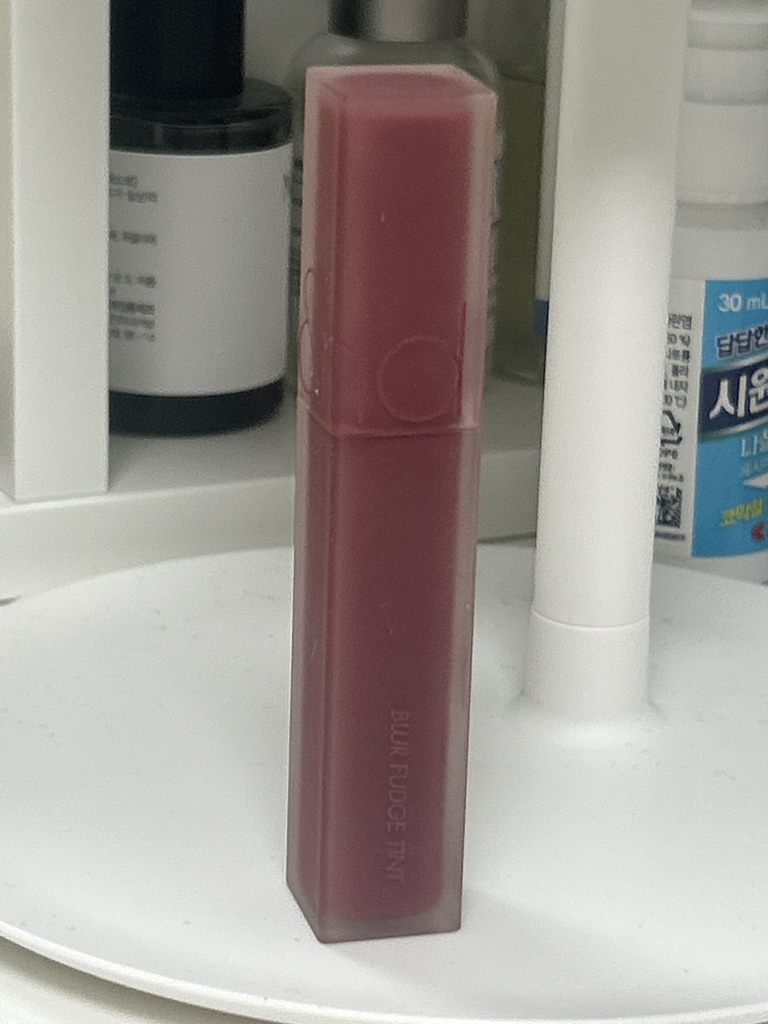 迷雾软糖唇釉 [07 微醺蔷薇]的真实用户使用照片