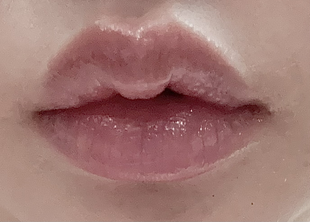 루리디아 (RULIDIA) 샤이닝 모먼트 케어링 립밤 review image