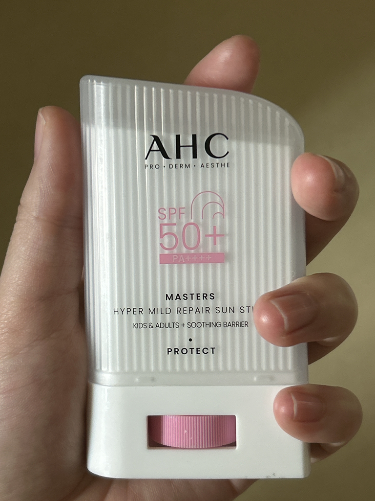 AHC 大师级超温和修复防晒棒 [SPF50+/PA++++] common.review image