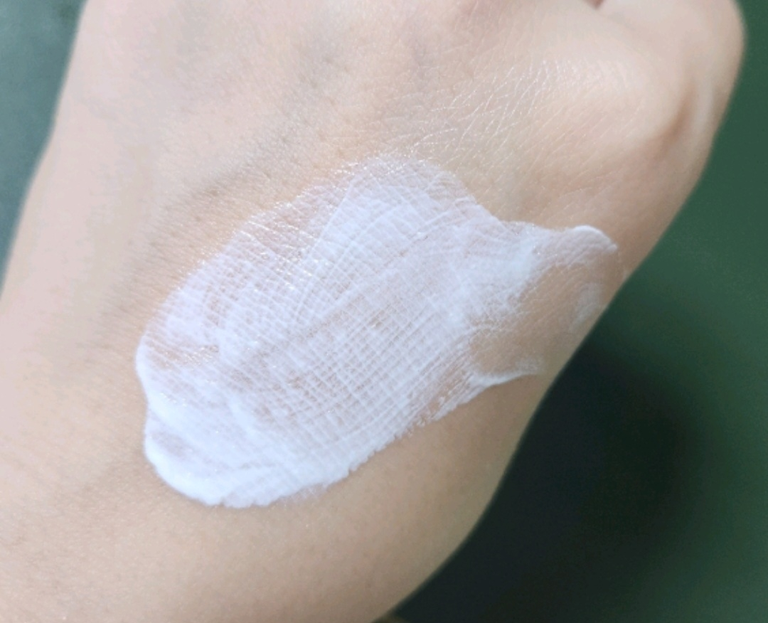 셀라피 (Cellapy) 에이리페어 데일리 수딩 선크림 [SPF50+/PA++++] review image