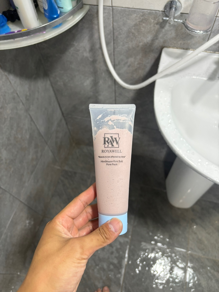 로이아웰 (ROYAWELL) 히말라야 핑크솔트 모공팩 review image