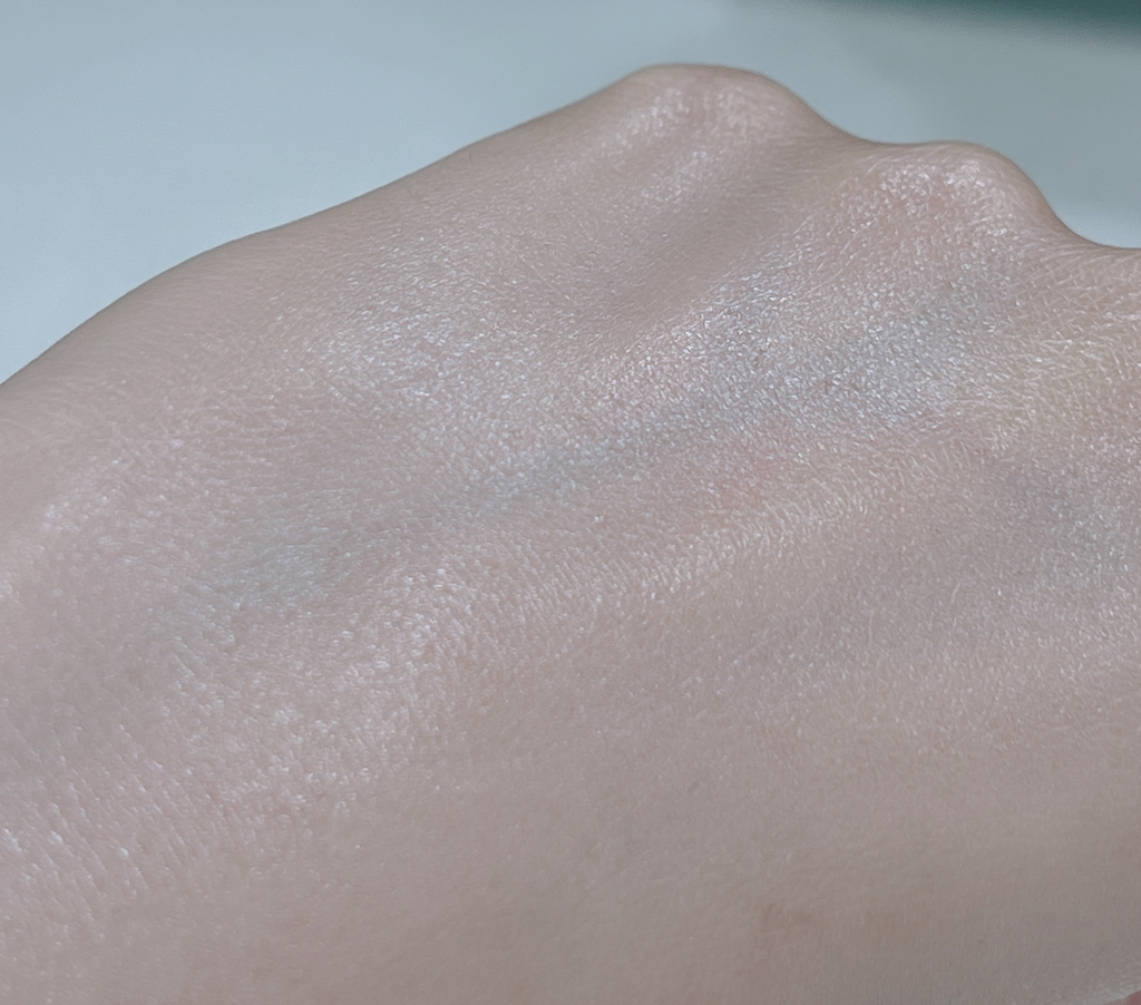 라네즈 (LANEIGE) 네오 에센셜 블러링 피니시 파우더 review image