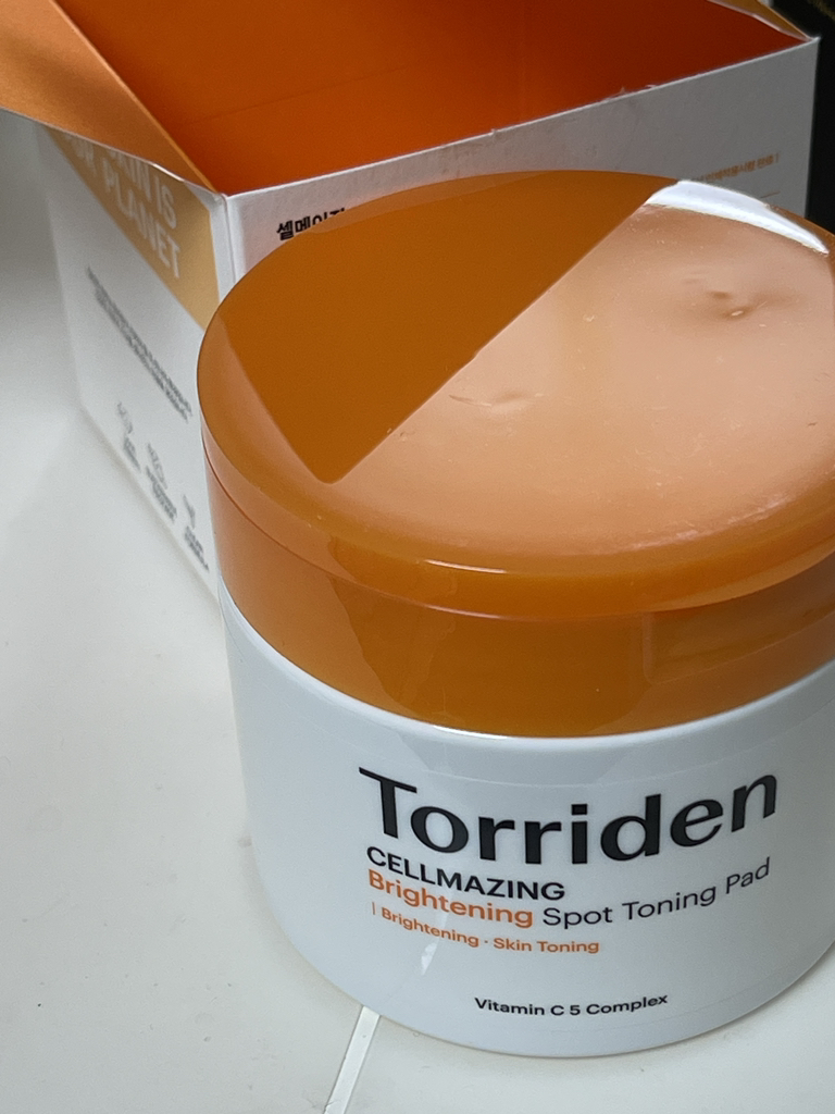 Torriden CELLMAZING Brightening Spot Toning Pad review image