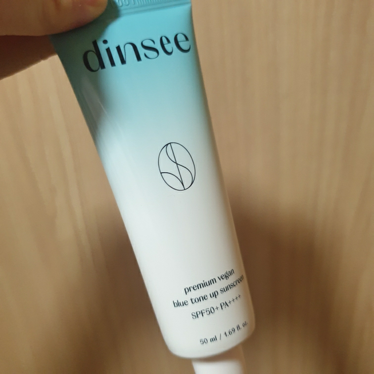 dinsee 高级植物性蓝调防晒霜 [SPF50+/PA++++] common.review image