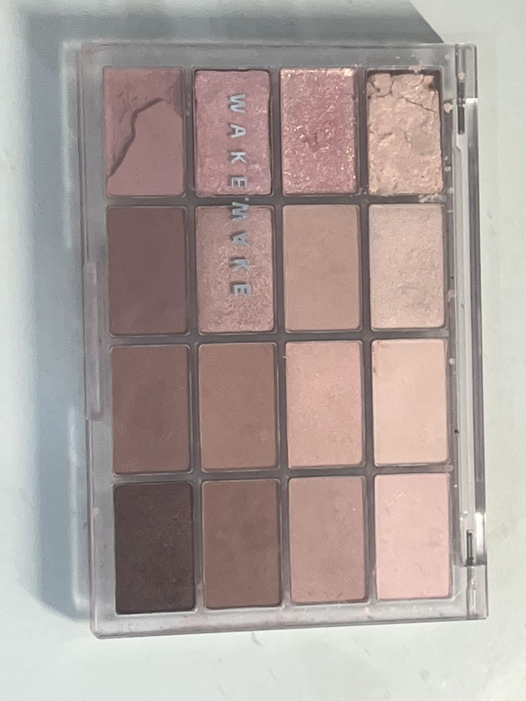 웨이크메이크 (wakemake) 소프트 블러링 아이팔레트 [02 생기블러링] review image