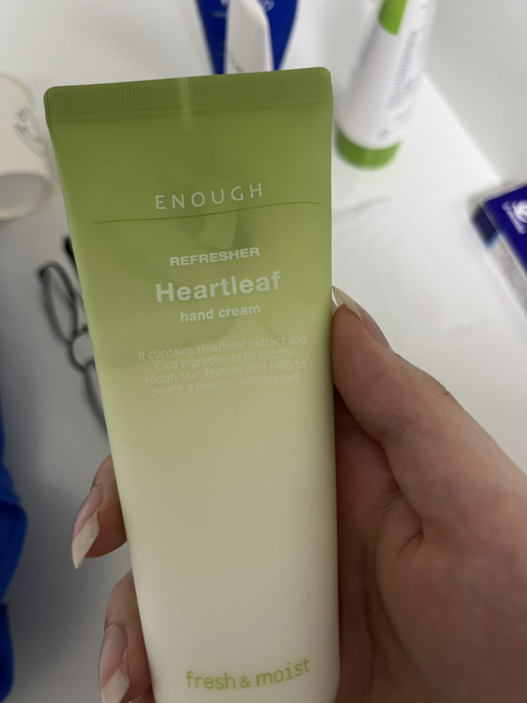 이너프 (ENOUGH) 리프레셔 핸드크림 [어성초] review image
