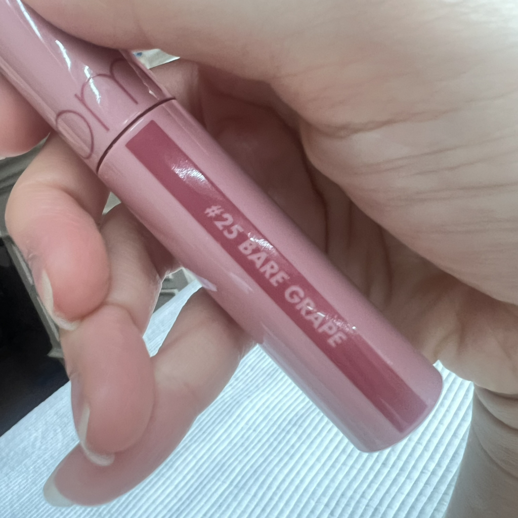 Real user review photo of THE JUICY LASTING TINT [03 Bare grape]