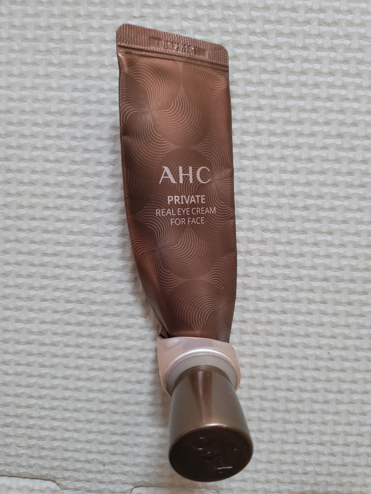 AHC (에이에이치씨) 프라이빗 아이크림 포 페이스 review image
