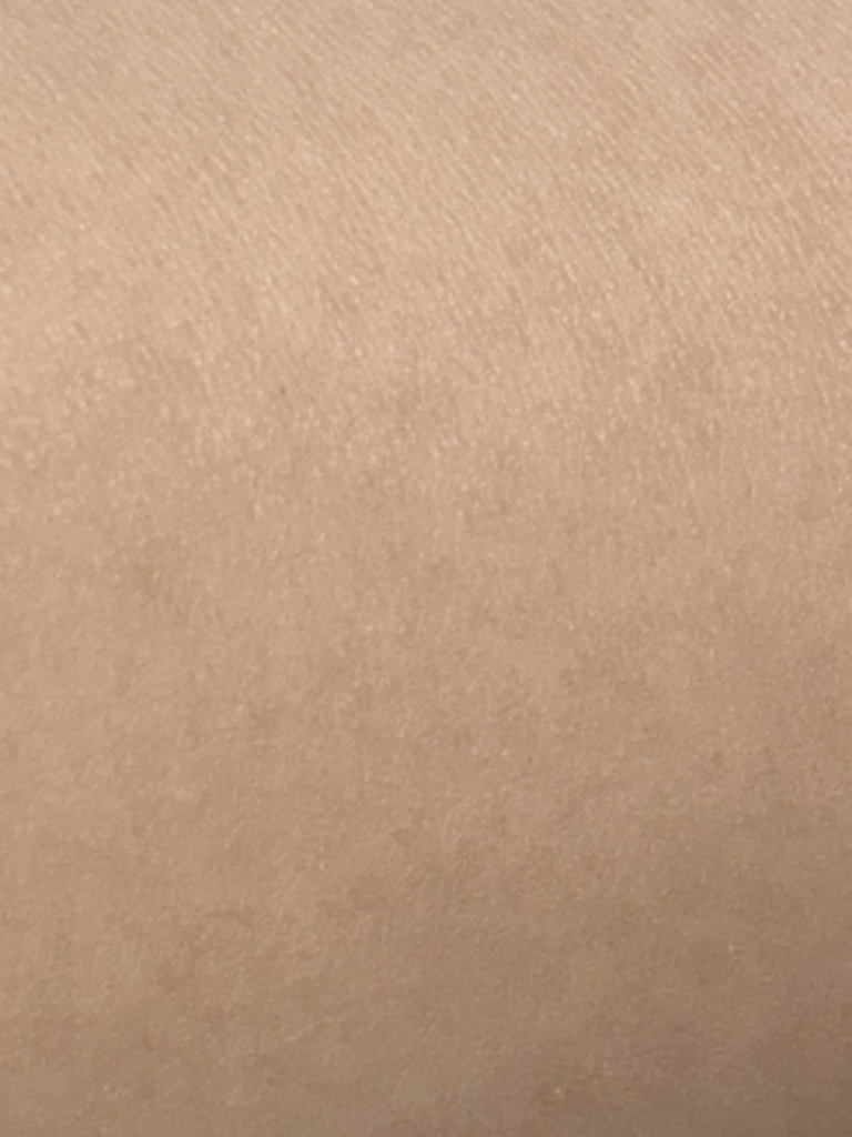 록키스 (Rokkiss) 화이트닝 밀키블리 톤업 크림 review image