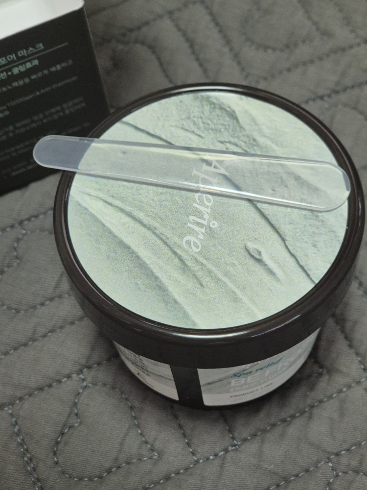 Real user review photo of Spa Relief Be Frozen Pore Mask