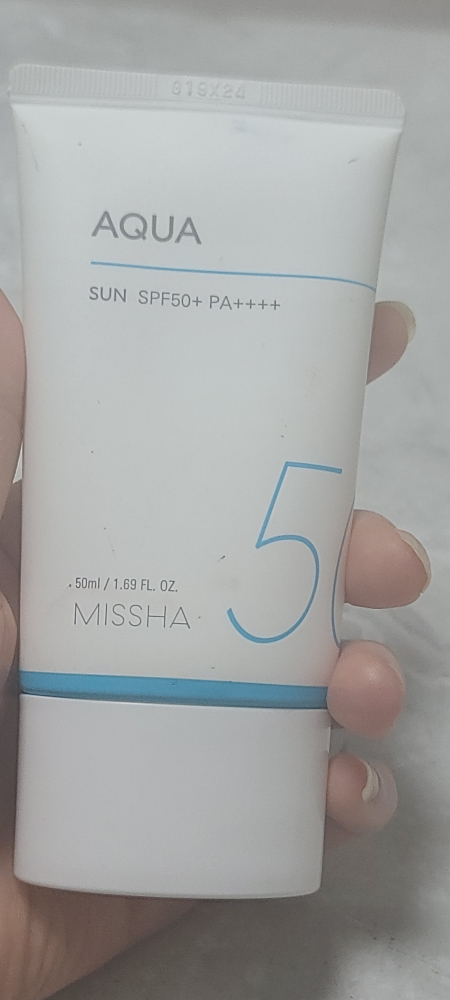 全方位安全防晒霜 [SPF50+/PA++++] [水润]的真实用户使用照片