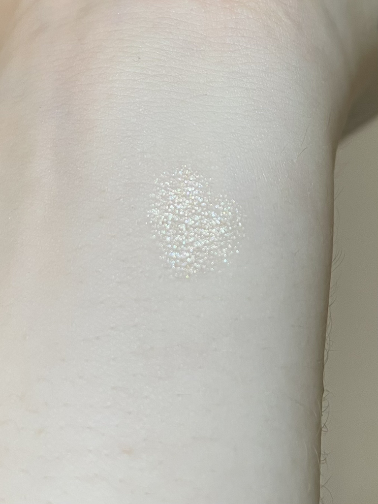 colorgram Milk Bling Heartlighter [01 PEACH HEART] review image