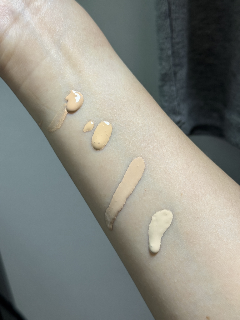 티르티르 (TIRTIR) 마스크 핏 레드 파운데이션 [SPF40/PA++] [21N 아이보리] review image