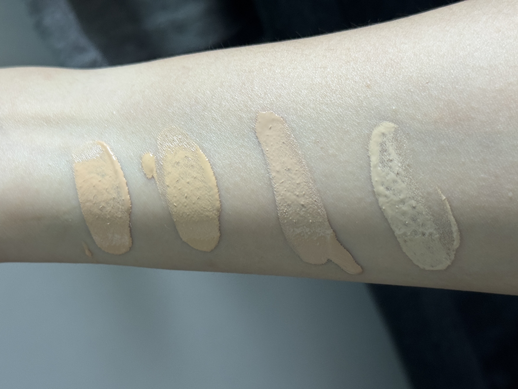 티르티르 (TIRTIR) 마스크 핏 레드 파운데이션 [SPF40/PA++] [21N 아이보리] review image