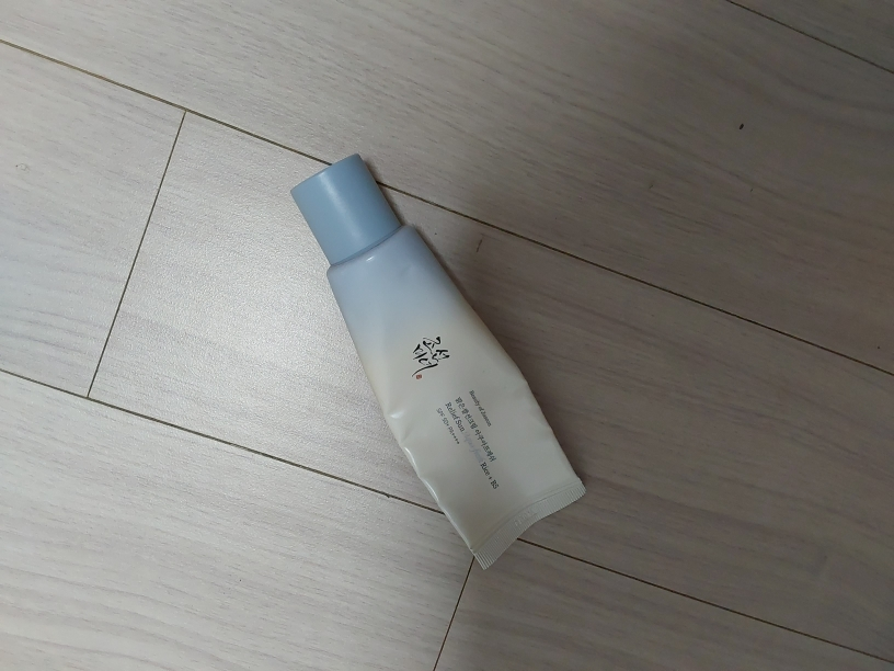 清新米粉防晒霜 水润清新 [SPF50+/PA++++]的真实用户使用照片