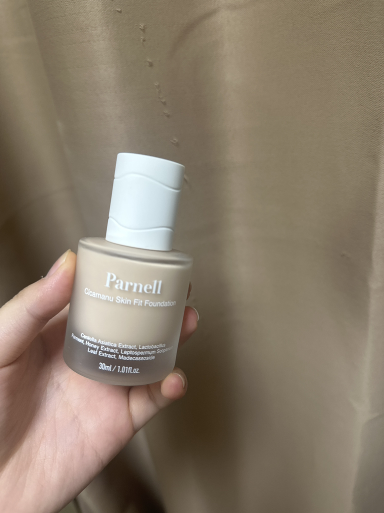 Real user review photo of Cicamanu Skin Fit Foundation [SPF30/PA+++] [No.0.5]