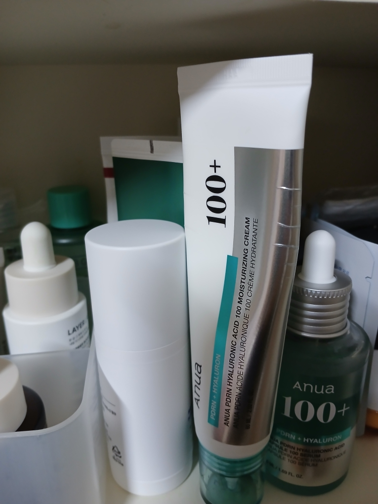 아누아 (Anua) PDRN 히알루론산 100 수분 크림 review image