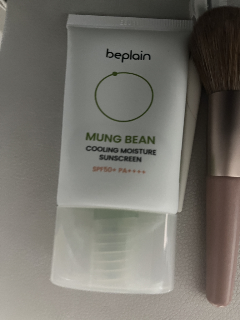 비플레인 (beplain) 녹두 쿨링 수분 선크림 [SPF50+/PA++++] review image