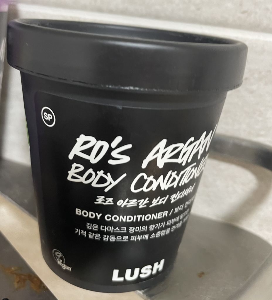 LUSH 玫瑰阿甘身体护理液 common.review image