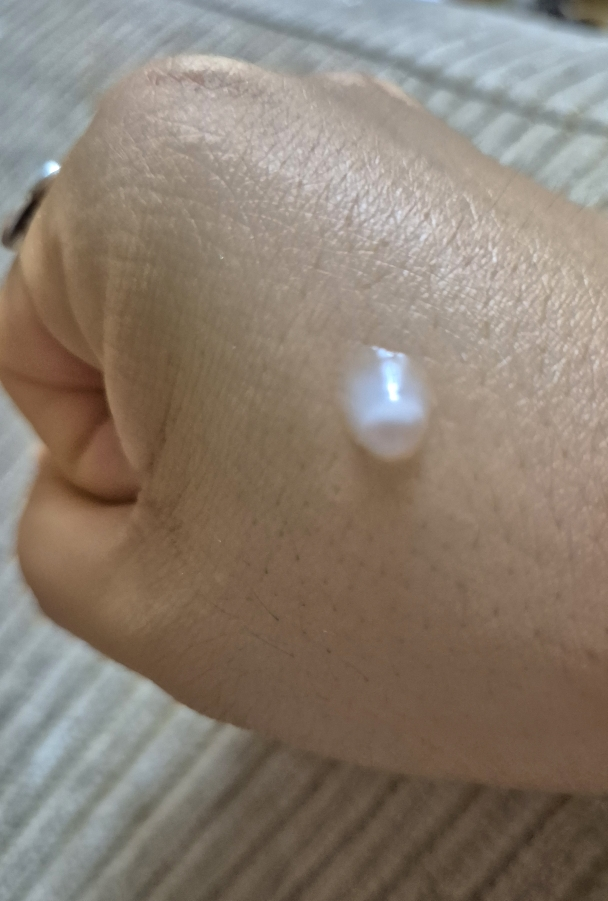 큐어소나 (CURESONA) 래디언스 글로우 앰플 review image