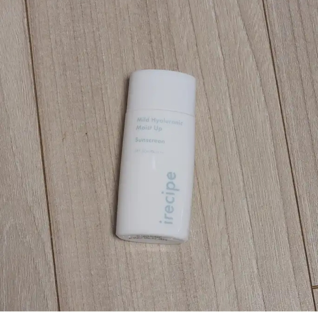 아이레시피 (irecipe) 마일드 히알루로닉 모이스트 업 선스크린 [SPF50+/PA++++] review image