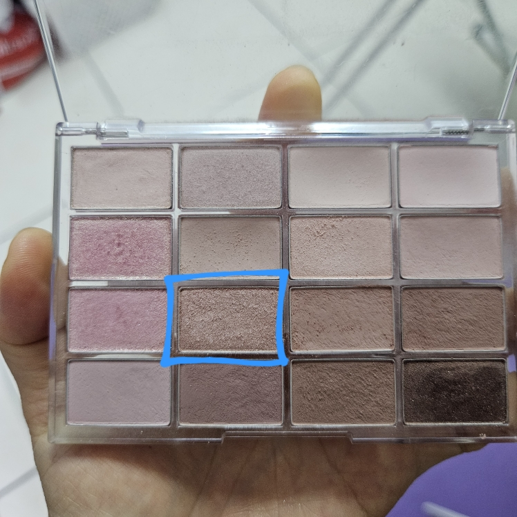 웨이크메이크 (wakemake) 소프트 블러링 아이팔레트 [02 생기블러링] review image