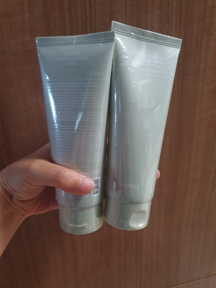 小苏打净透毛孔清洁清爽洁面乳的真实用户使用照片