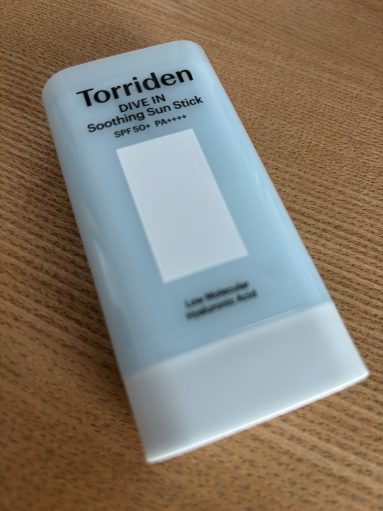 토리든 (Torriden) 다이브인 모이스처 수딩 선스틱 [SPF50+/PA++++] review image