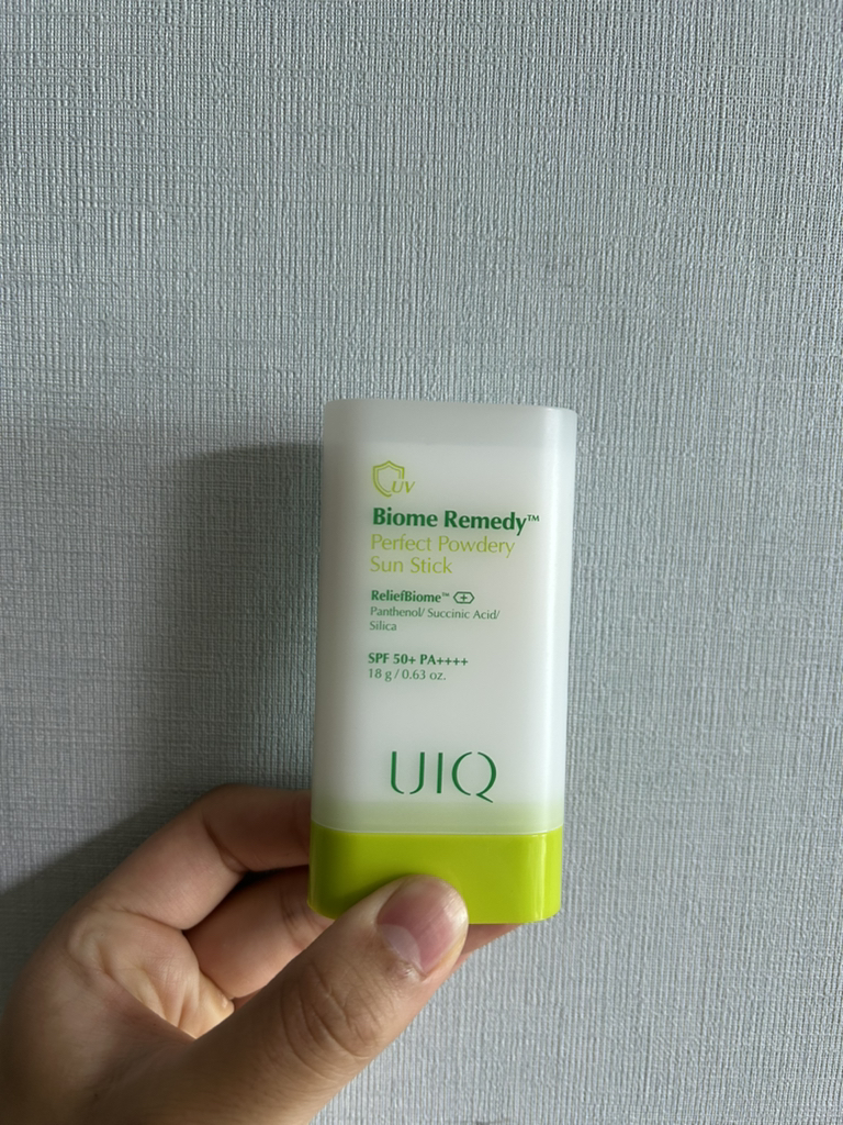 유이크 (UIQ) 바이옴 레미디 퍼펙트 보송 선스틱 [SPF50+/PA++++] review image