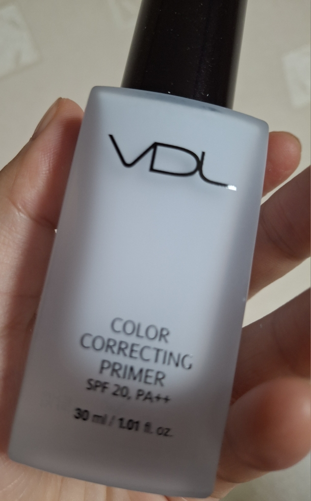 VDL TONE STAIN COLOR CORRECTING PRIMER [SPF20/PA++] [03 Serenity] review image