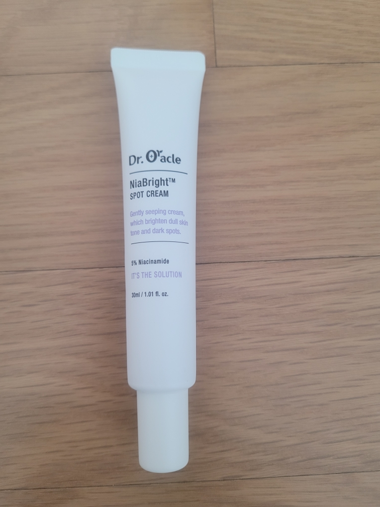 닥터오라클 (Dr.Oracle) 나이아브라이트™ 기미 스팟 크림 review image