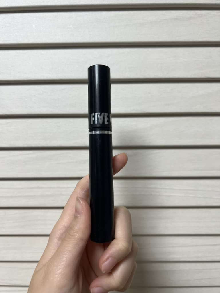 파이브바이브 (FIVEVIBE) 인텐스 파워 래쉬업 마스카라 [블랙] review image