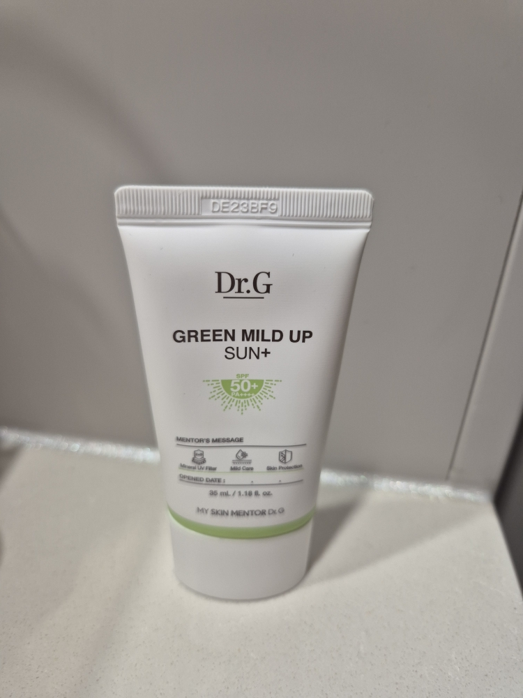 닥터지 (Dr.G) 그린 마일드 업 선 플러스 [SPF50+/PA++++] review image