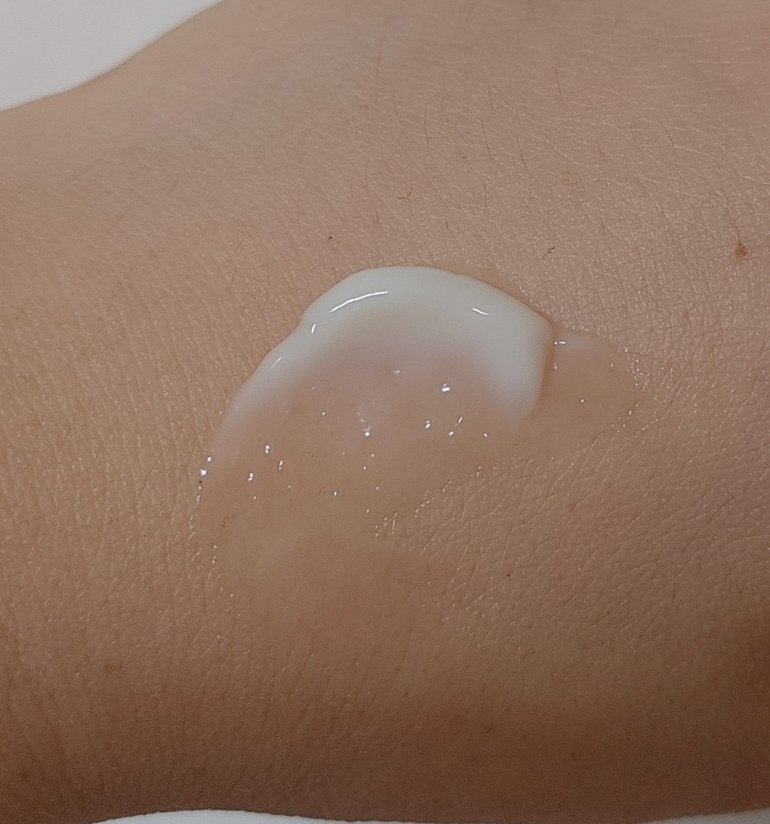维他命C乳霜的真实用户使用照片