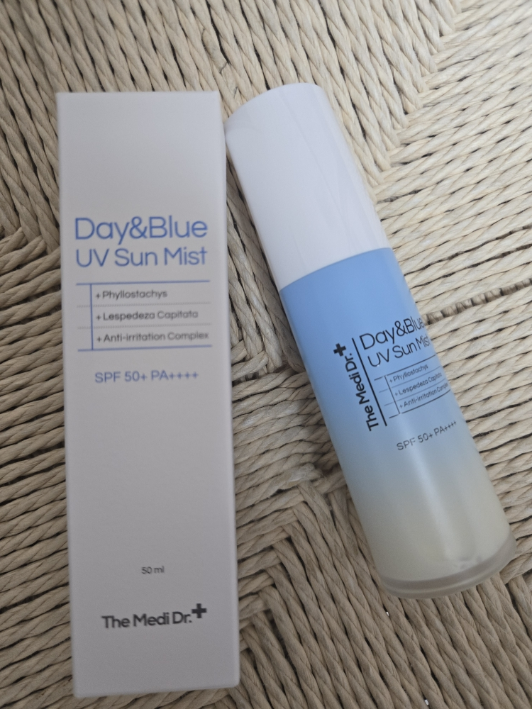 더메디닥터 (TheMediDr.) 데이앤블루 UV 선미스트 [SPF50+/PA++++] review image