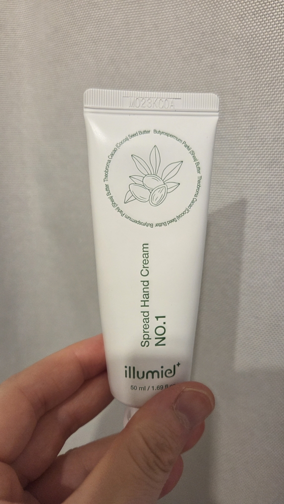 일루미엘 (illumiel+) 스프레드 핸드크림 [NO1 무향] review image