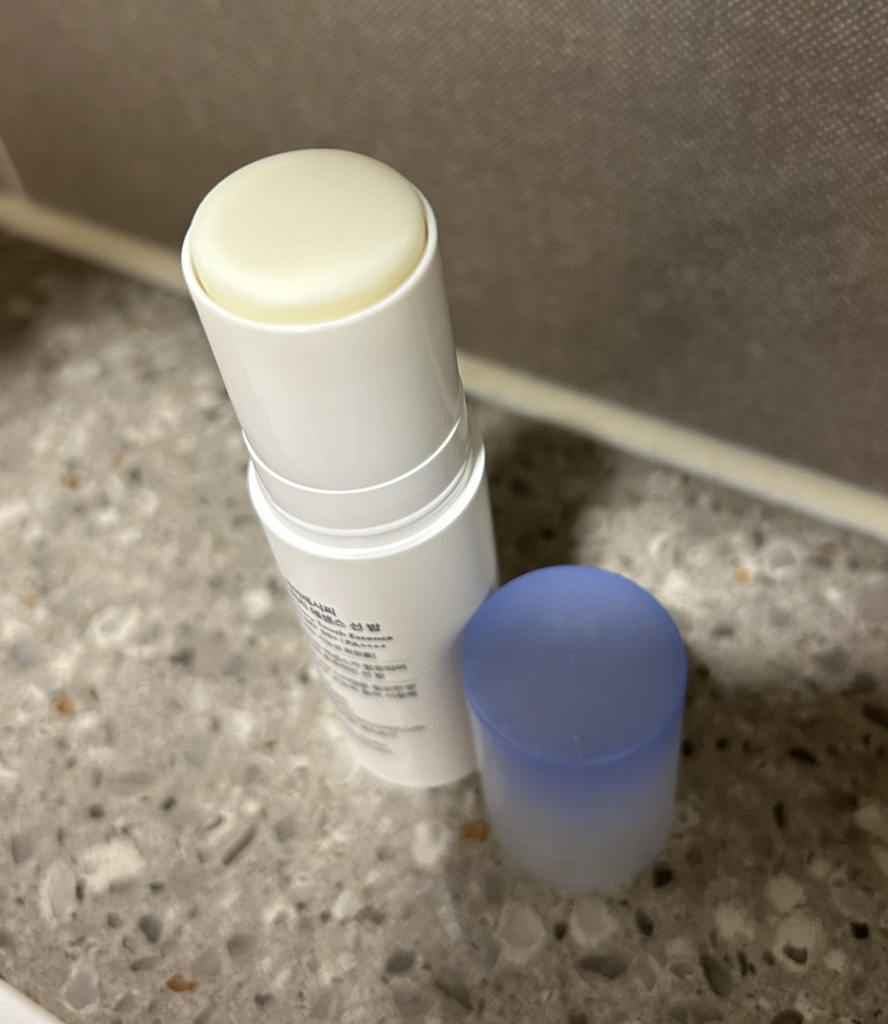 아이레시피 (irecipe) 워터리 터치 에센스 선 밤 [SPF50+/PA++++] review image
