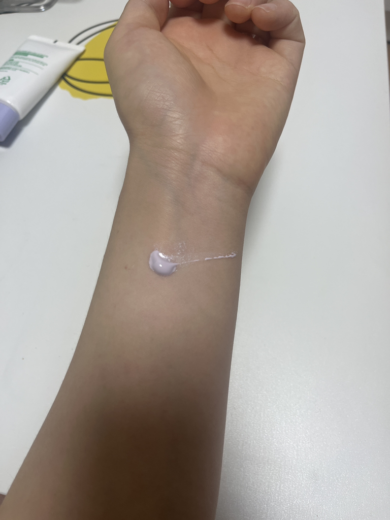 유이크 (UIQ) 바이옴 레미디 톤업 선크림 [SPF50+/PA++++] [보라] review image